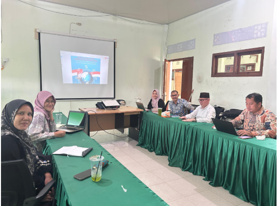Dengan Komitmen Bersama Prodi Jurnalistik Islam FDKI IAIN SAS Babel Melangkah Menuju Akreditasi Lebih Baik